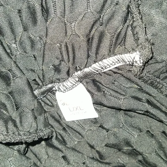 SEXY Honeycomb Butt Lifting Black Leggings - Picture 4 of 4